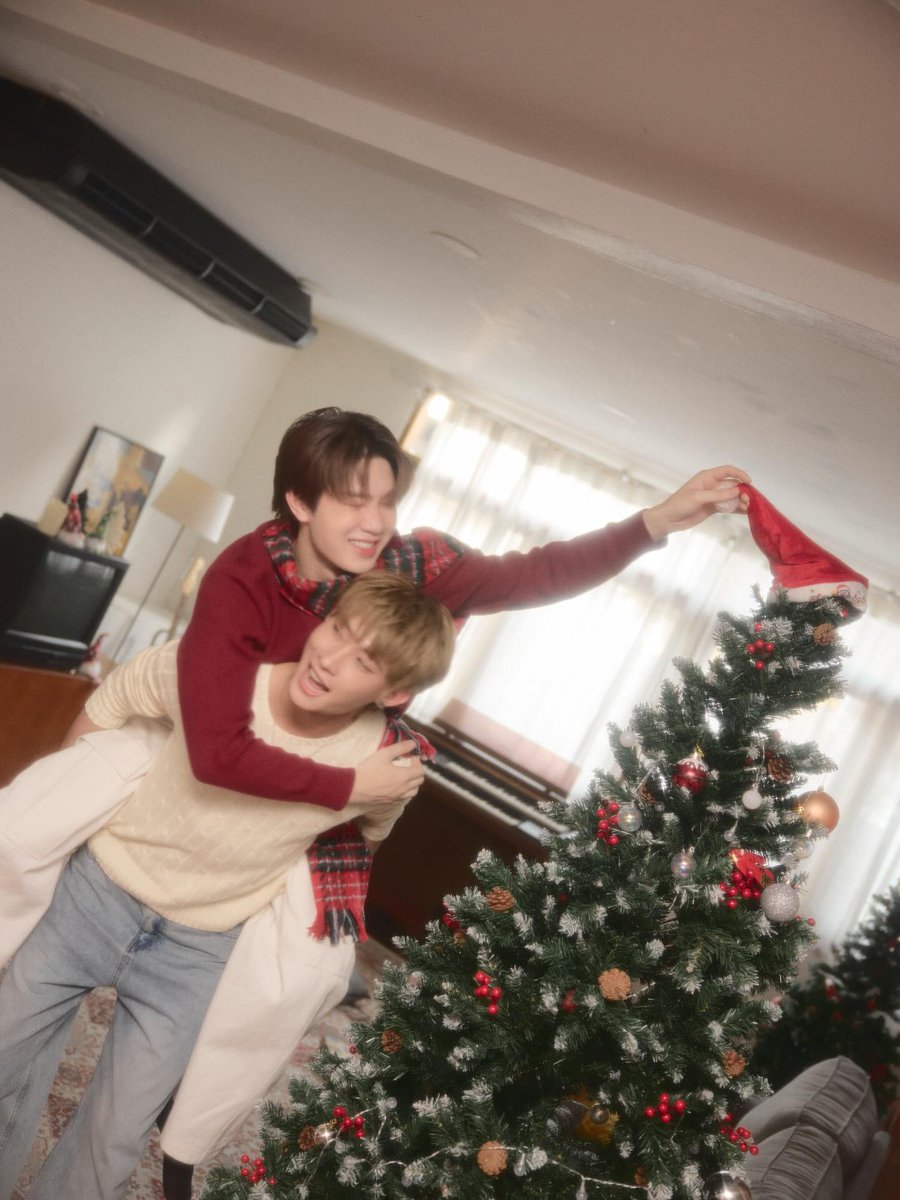 ssom2412's tweet image. ทุกคนคะ ติวเตอร์ยิมเป็นอะไรกันหรอคะ 
#TutorYim