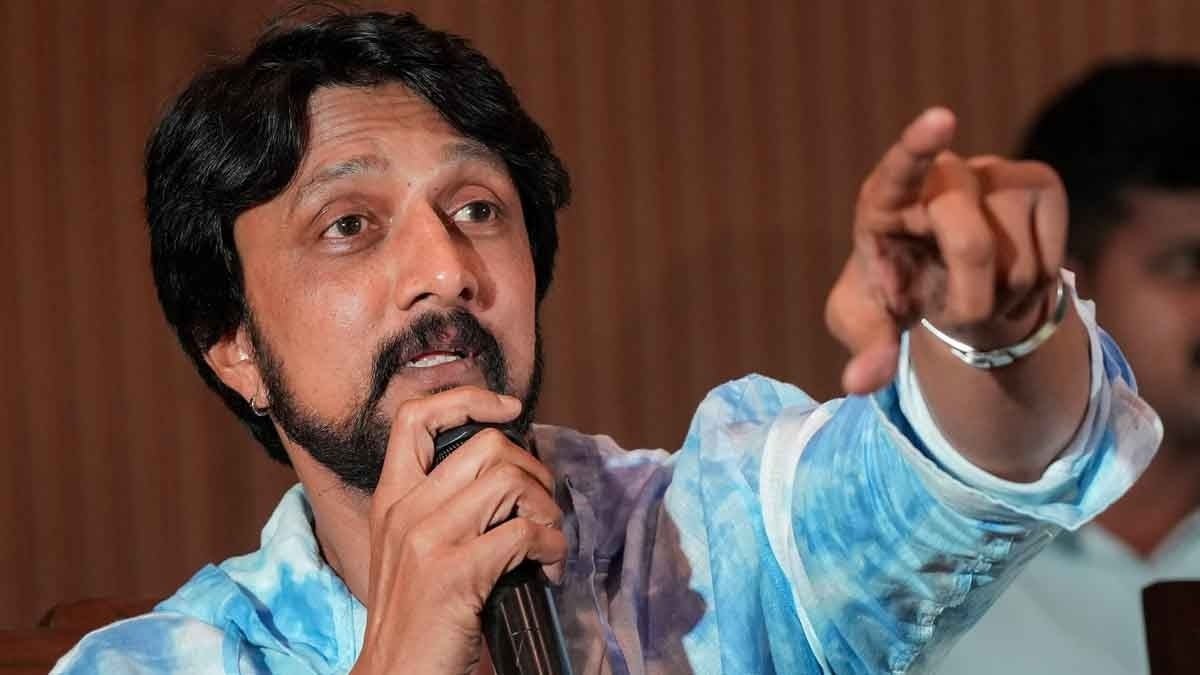 Ganimattar's tweet photo. #AskKichcha ಅಣ್ಣ , ಈ ಟಿ-ಶರ್ಟ್ ಕೊಡತ್ತೇನೆ ಅಂತ ಹೇಳಿದ್ರಿ, ಪ್ಲೀಸ್ ಕೊಡಿ ಅಣ್ಣ , ಅಡ್ರೆಸ್ ಕಳ್ಸಿಕ್ಕೆ ಹೇಳಿದ್ರಿ 
ಪ್ಲೀಸ್ ಅಣ್ಣ @KicchaSudeep anna please https://t.co/HRlFBk6ZN7
