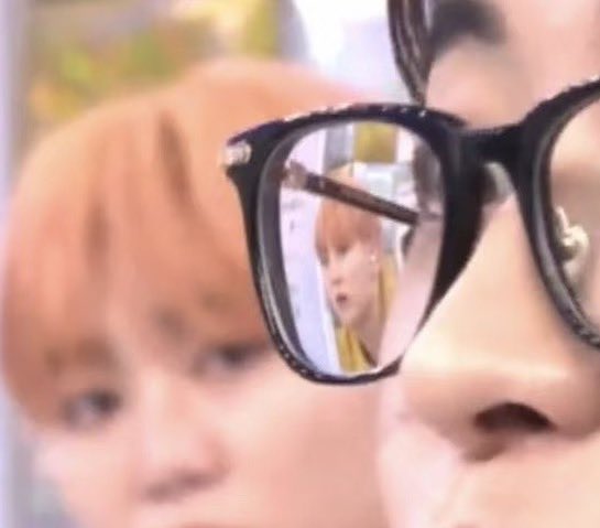 jeonghannisms's tweet photo. THIS GENRE OF PHOTOS 😭 https://t.co/lxgEwsRavL