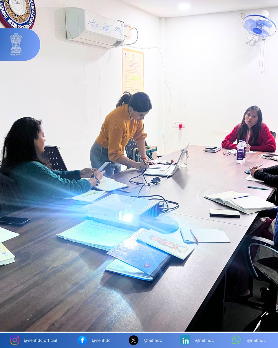 nehhdc's tweet image. NEHHDC conducted a POSH Sensitization Programme for all employees at its Garchuk premises. The session was led by Smt. Nandita Deka, Advocate, Gauhati High Court, strengthening awareness on rights, responsibilities &amp;amp; workplace dignity. #NEHHDC #POSH #SafeWorkplace