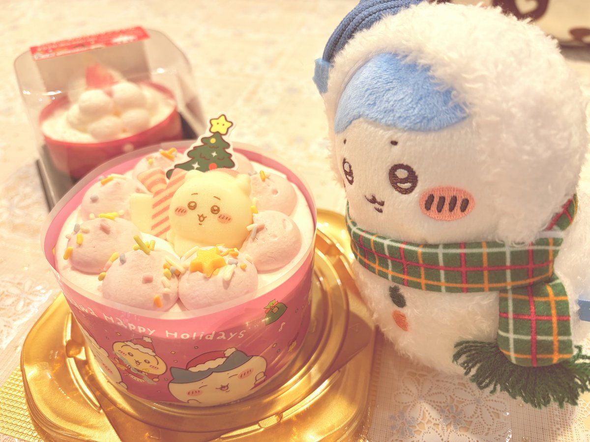 mi_i7's tweet photo. ちいかわケーキ可愛い〜！ https://t.co/SgT5G5JdkH