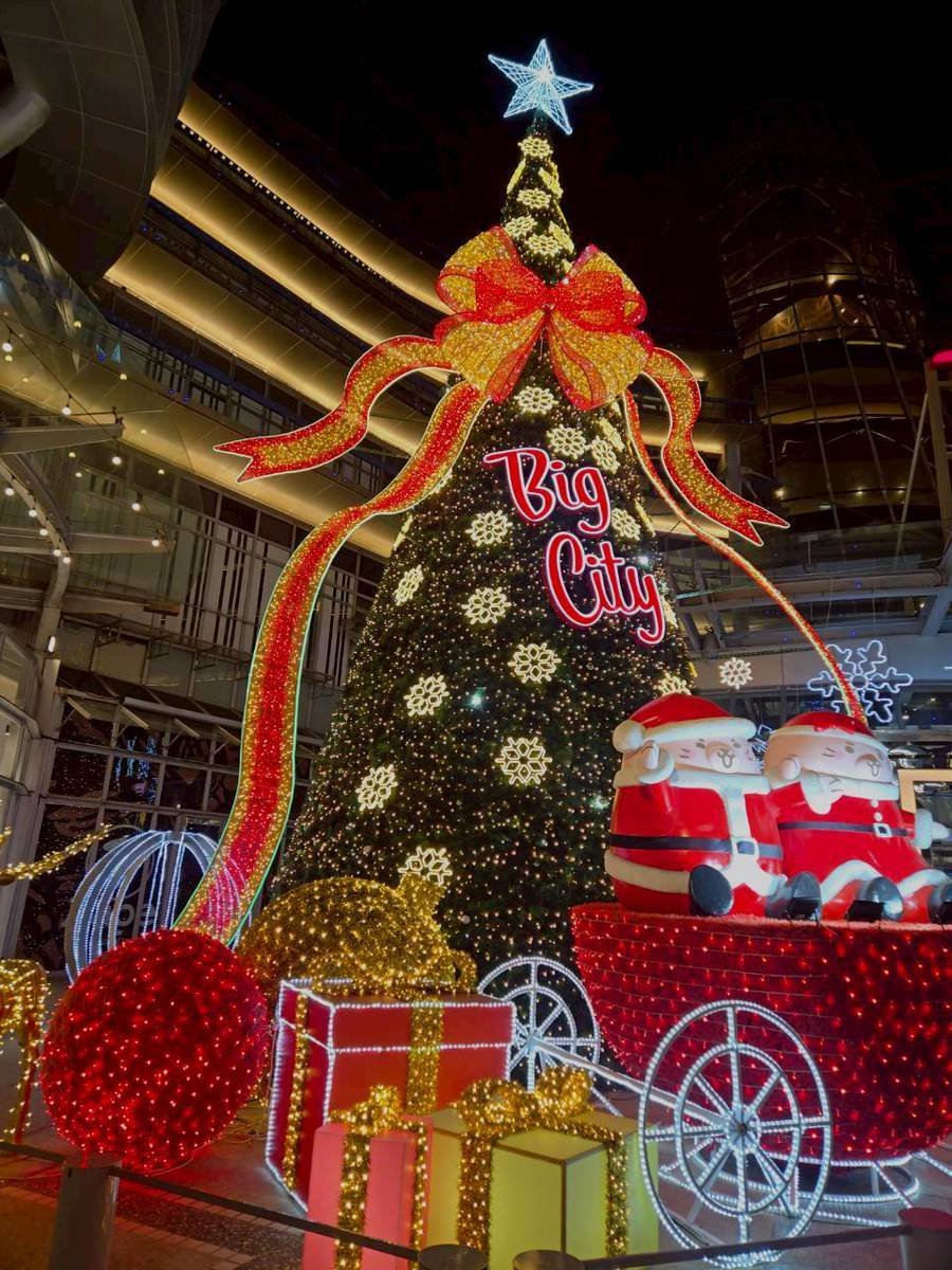 ming_li14947's tweet photo. メリークリスマス！そして、よいお年を https://t.co/XGEAJ09zHd