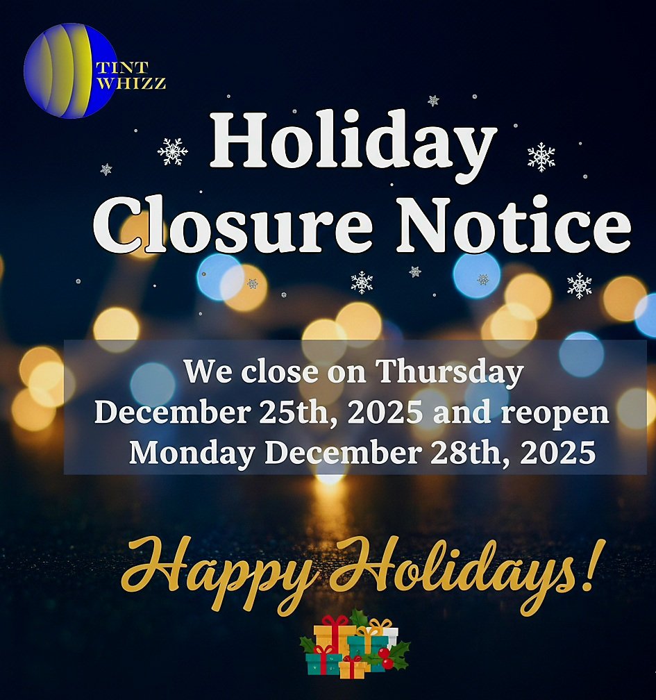 Tint_Whizz_Ja's tweet photo. Happy Holidays and Stay Safe 🎄🎆 https://t.co/azSxUoTku6