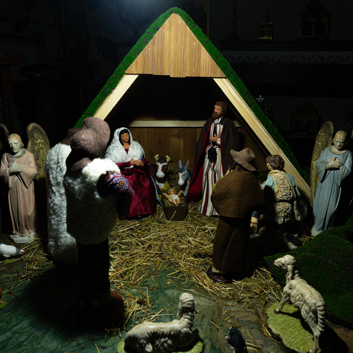 Saint et joyeux Noël à tous !
Que l’Enfant-Dieu vous couvre de ses bénédictions en cette merveilleuse fête de sa Nativité.
prieuredebethleem.org/mystique-de-no…