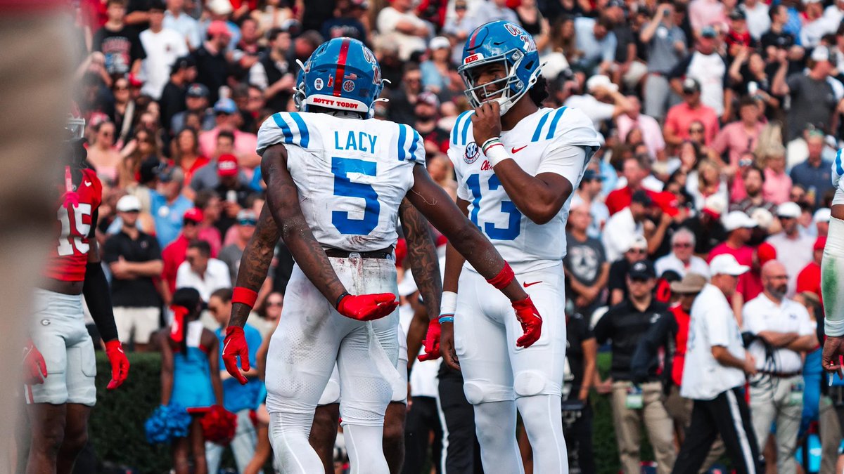 Report: Ole Miss running back Kewan Lacy is in the midst of a historic 2025 season after joining the program in Oxford last offseason.

Ole Miss is reportedly offering a historic package to Lacy in hopes of securing his return, <a href="/1045espn/">104.5 ESPN</a> reports.

More: si.com/college/olemis…