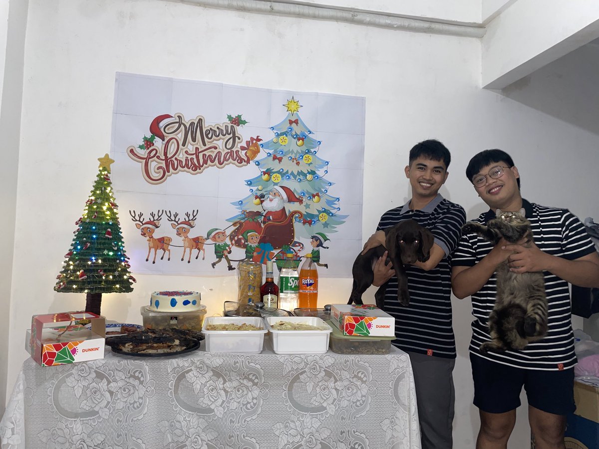 imR11xx's tweet photo. Merry Christmas 🎄🎁 @Mark_Mew11 https://t.co/VX6BGeu20j