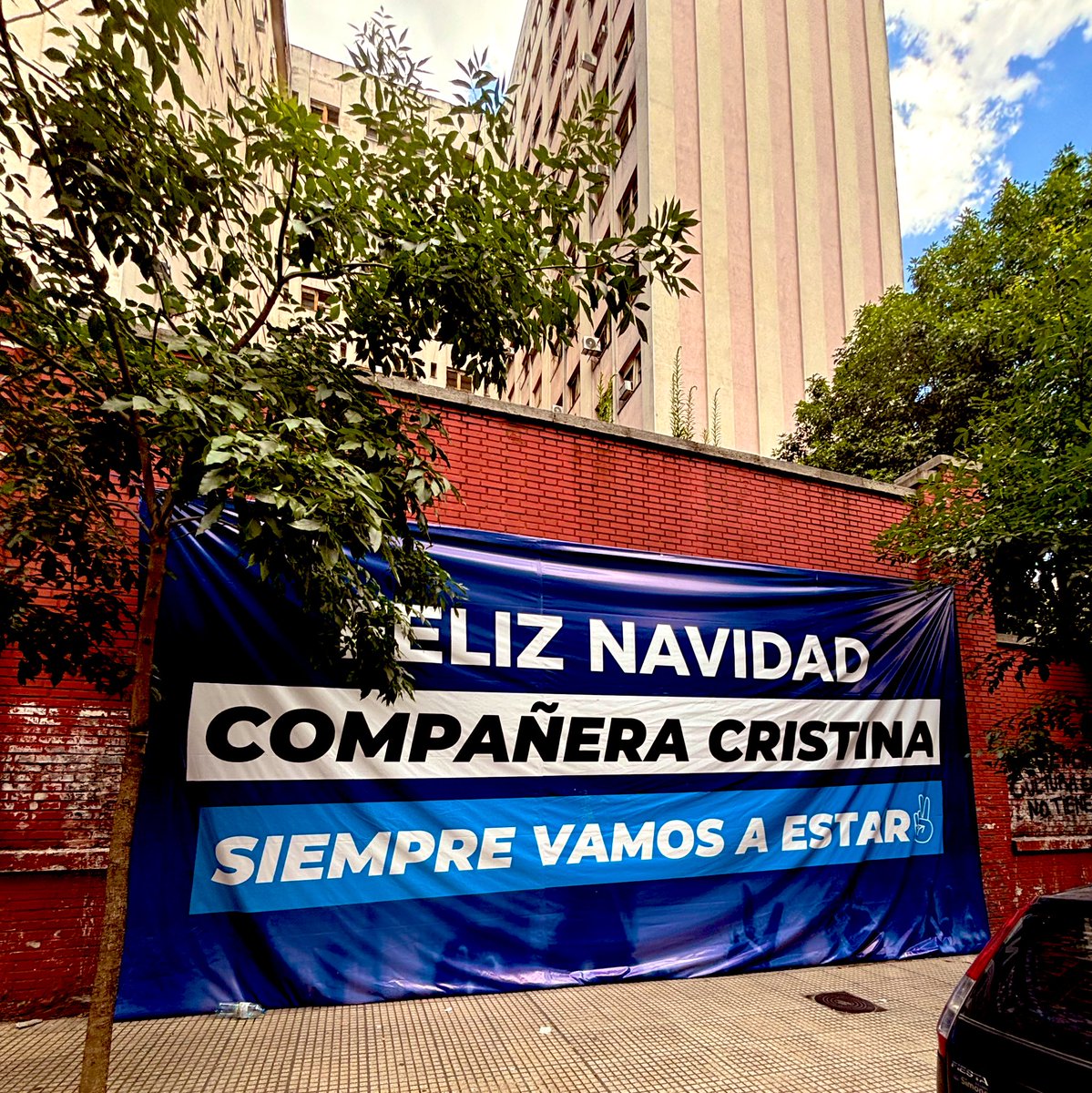 MarinaGlezer's tweet image. 💙