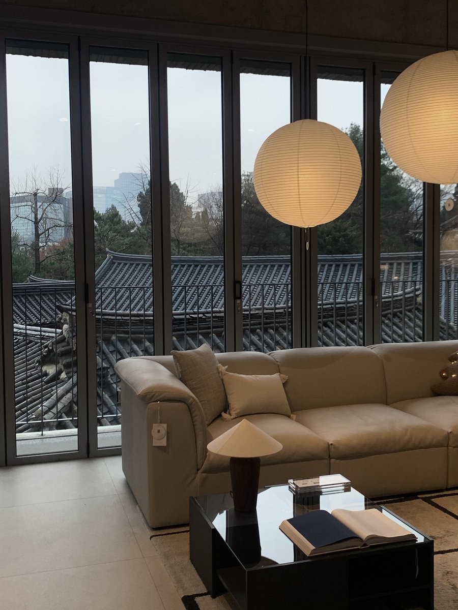 lif_egozonye's tweet image. 스핀깅 요청으로 가져왓어요

카카오맵 600개 북맠 털어온
🚶‍♀️북촌 갈 만한 곳 모음🚶‍♀️

타래로•••