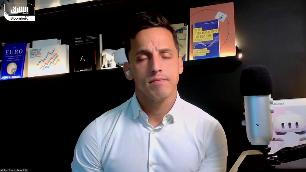 إجماع من بنوك وول ستريت على أن عام 2026 سيكون إيجابياً لمؤشرات الأسهم الأميركية.. فهل يحدث ذلك أم تنفجر فقاعة الذكاء الاصطناعي؟ 