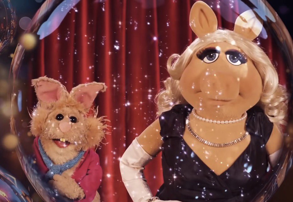 muppetsleaze's tweet image. holy shit bean bunny is alive it's a christmas miracle