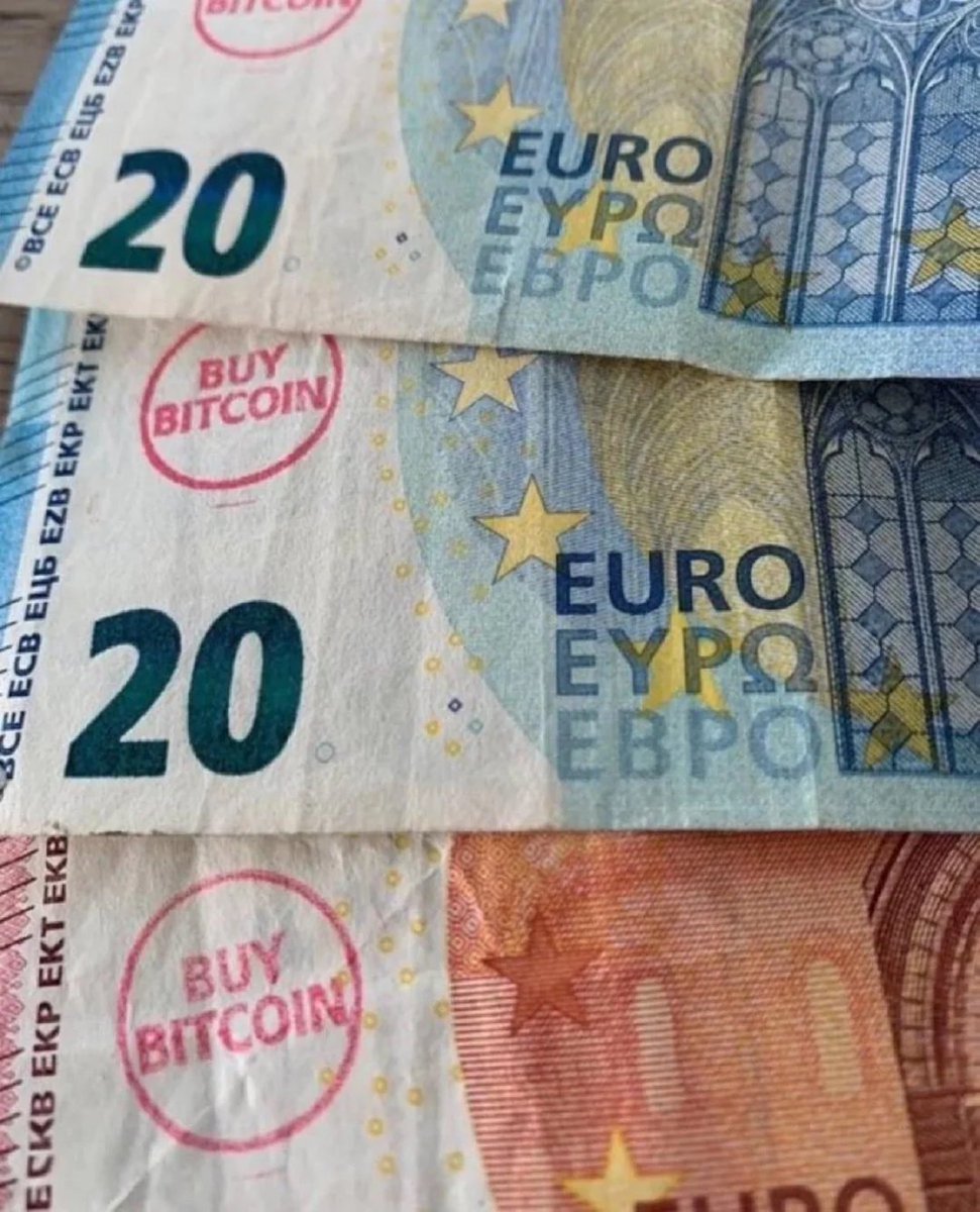NEW: People across Europe are stamping “Buy Bitcoin” on paper money. 👏
