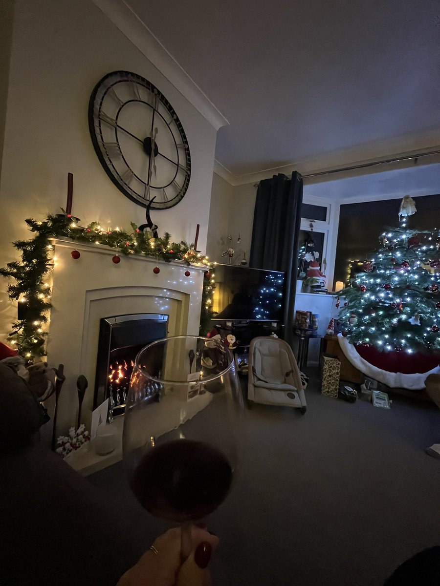 Merry Christmas, From me to you 💙