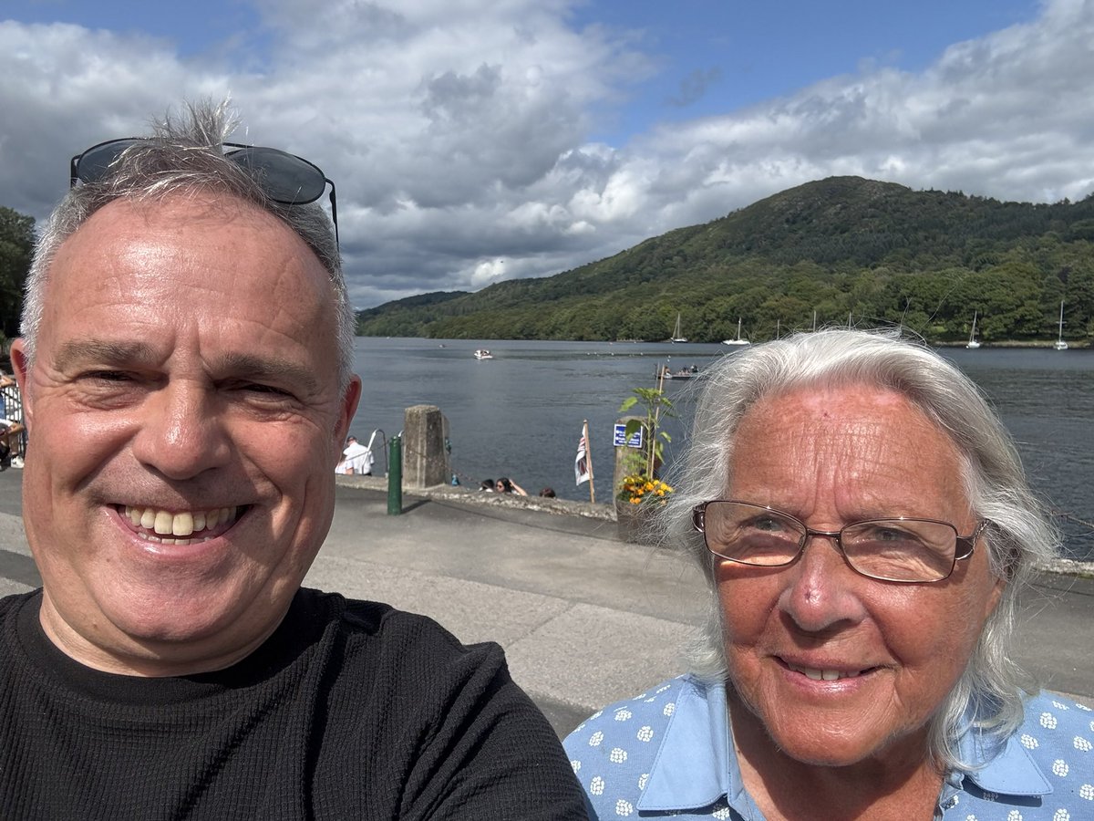 Mike Parr tweet media