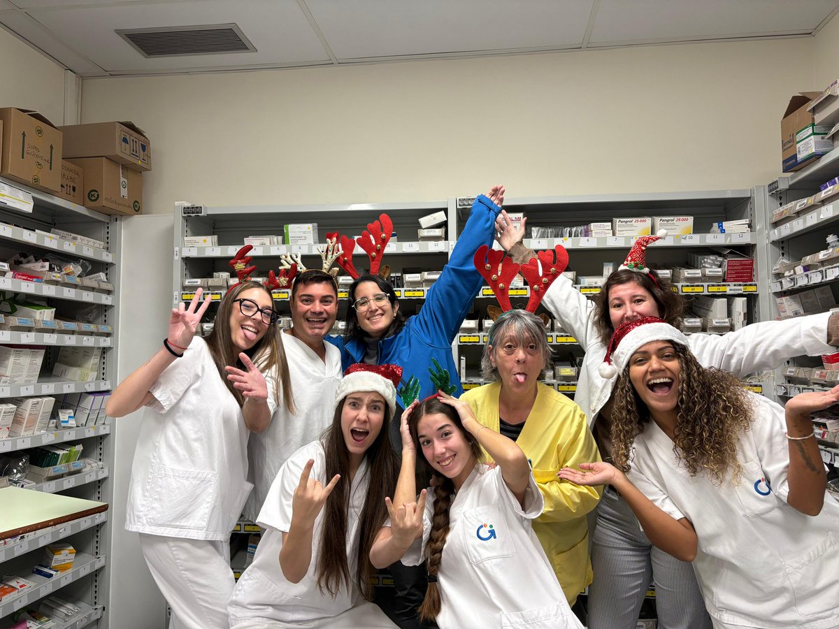 Desde el Servicio de Farmacia de Institut Guttmann, os deseamos una Feliz Navidad 🎄✨️