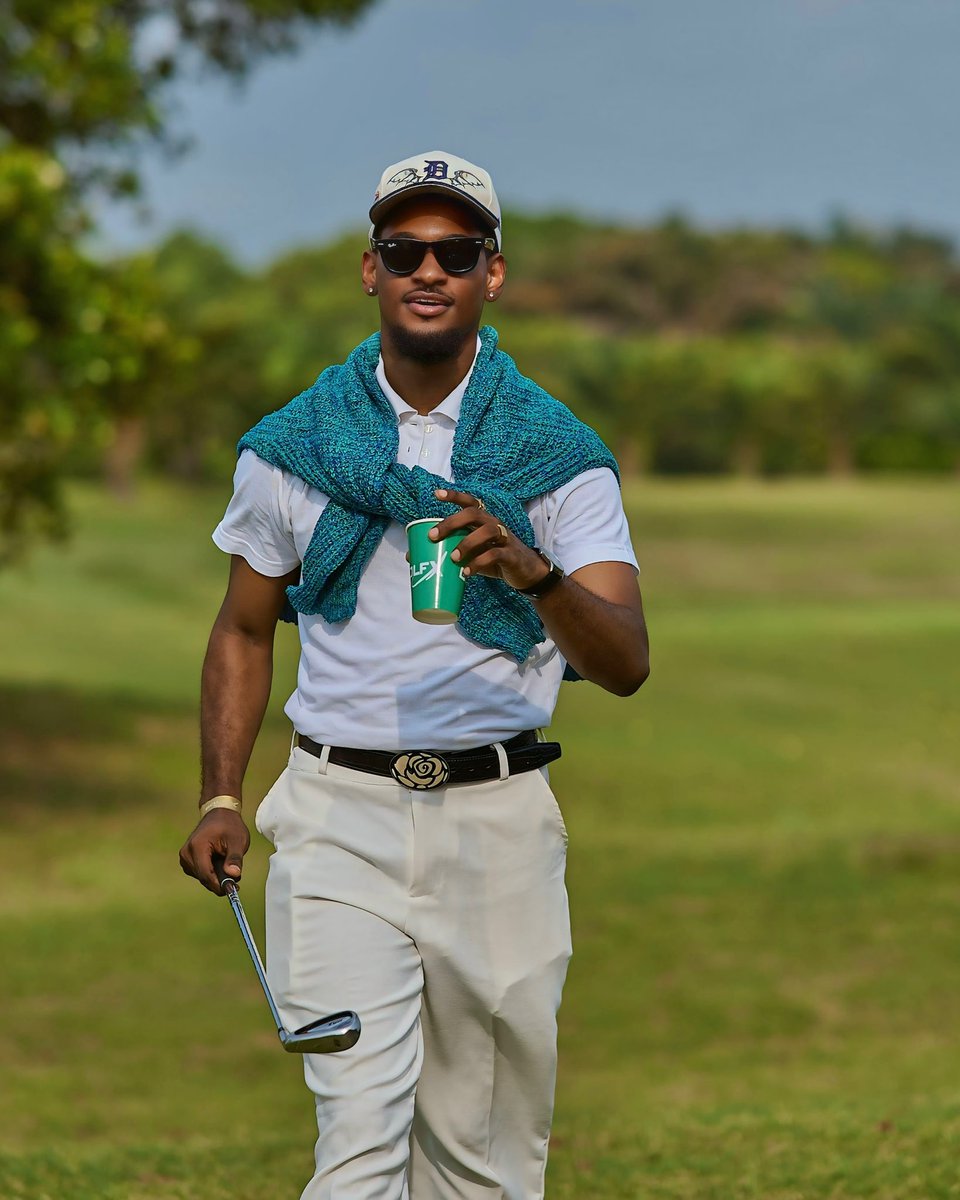 iam_topherJ's tweet image. 