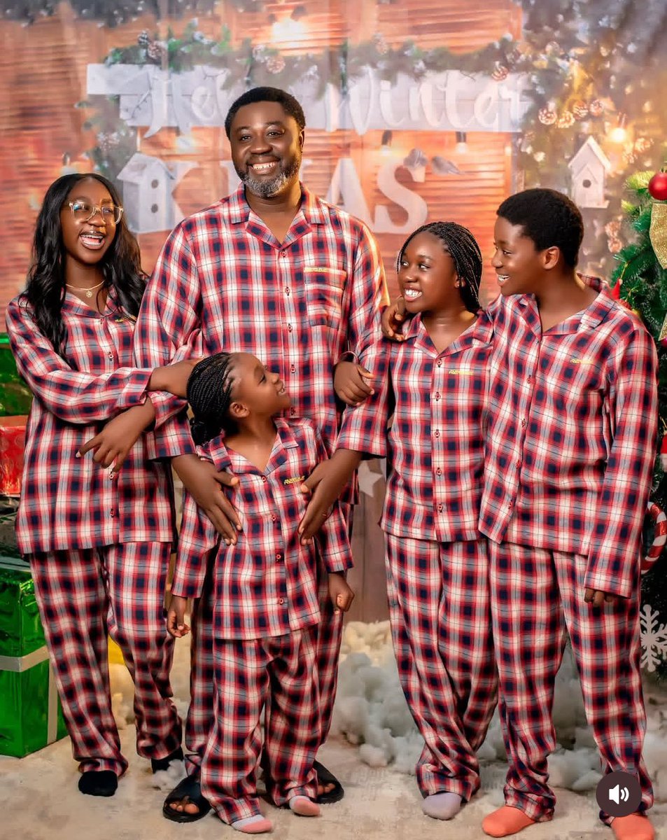 LinuelsBlog's tweet image. Mercy Johnson and family are ready for Christmas 🎄
