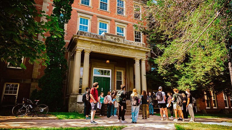 UNB's tweet image. UNB and Keyano College in Fort McMurray, Alta., have partnered to create a new 2+2 Pathway that offers Keyano students an exciting opportunity to advance their education and careers in environmental science and resource management.

Graduates of Keyano’s two-year environmental…