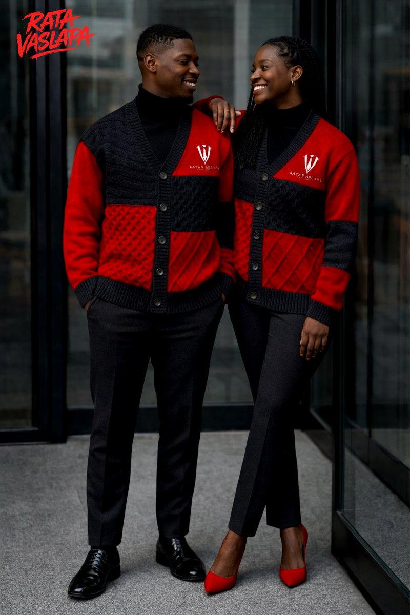moscof_lee's tweet photo. Ayeye 2026🤫🤫😉😉😂😂

RV Cardigans R900(FREE courier)

#RataVaslapa @TownshipBrands @AndzoDNote @MolemaRebaoneC @SakhileDope @LGPonoane https://t.co/cMHSZVutRg