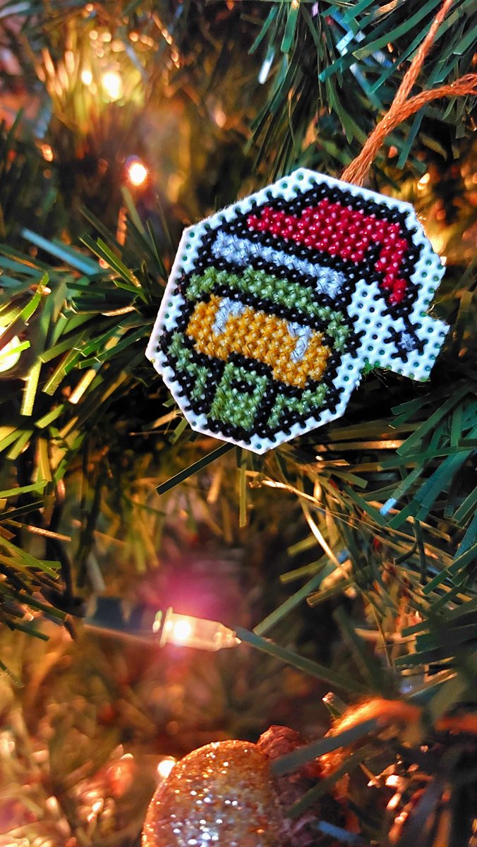 Happy Halodays, friends! 

I know this year has been...a lot for most of us. I sincerely hope and pray that we all get peace and rest and comfort this holiday season and beyond.

Thank y'all for being awesomely awesome people. Love you all! <3