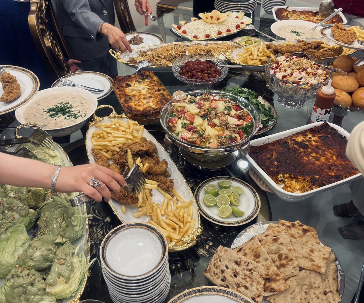 مَغیَم tweet media