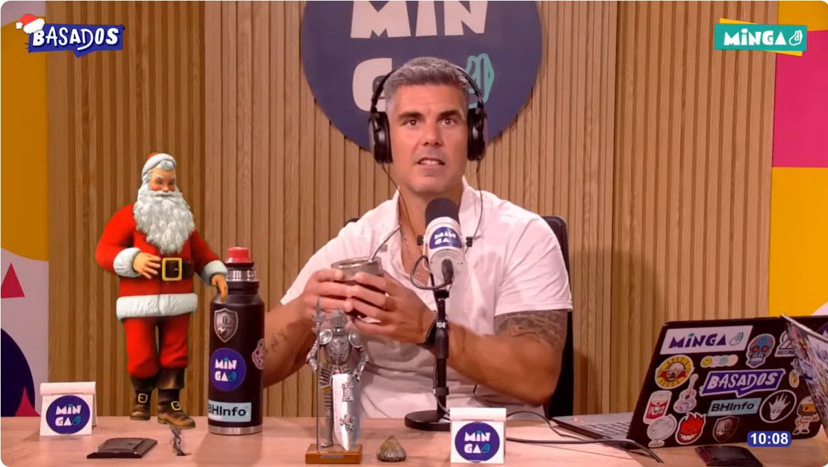 mingastream's tweet image. ¡Llegó Papá Noel a Basados!

.@marianela_romay está contando historias de amor en Navidad, no te las pierdas💏

Estamos acá 👉youtube.com/live/7z1WDUFql…