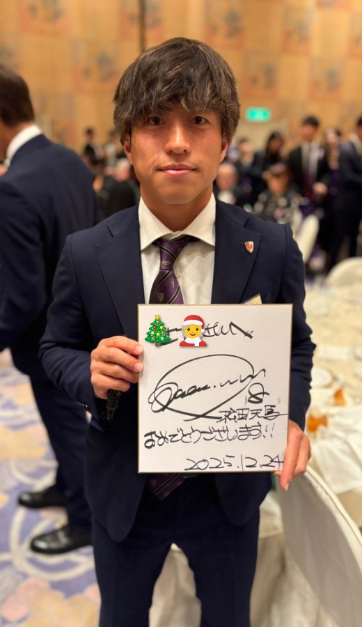 setanami's tweet image. MerryXmas🎄12.24娘&amp;amp;12.17息子Birthdayなので、今年は ＃ミセス のXmasケーキと、＃パペットスンスン のXmasケーキに。笑。天馬さん、娘にお祝いMessageをありがとうございます✨💕✨最高のBirthdayになりました🎄サポ友S様にも感謝✨ ＃よーじや ＃はなほのか 娘特に気に入ってました💕 #松田天馬