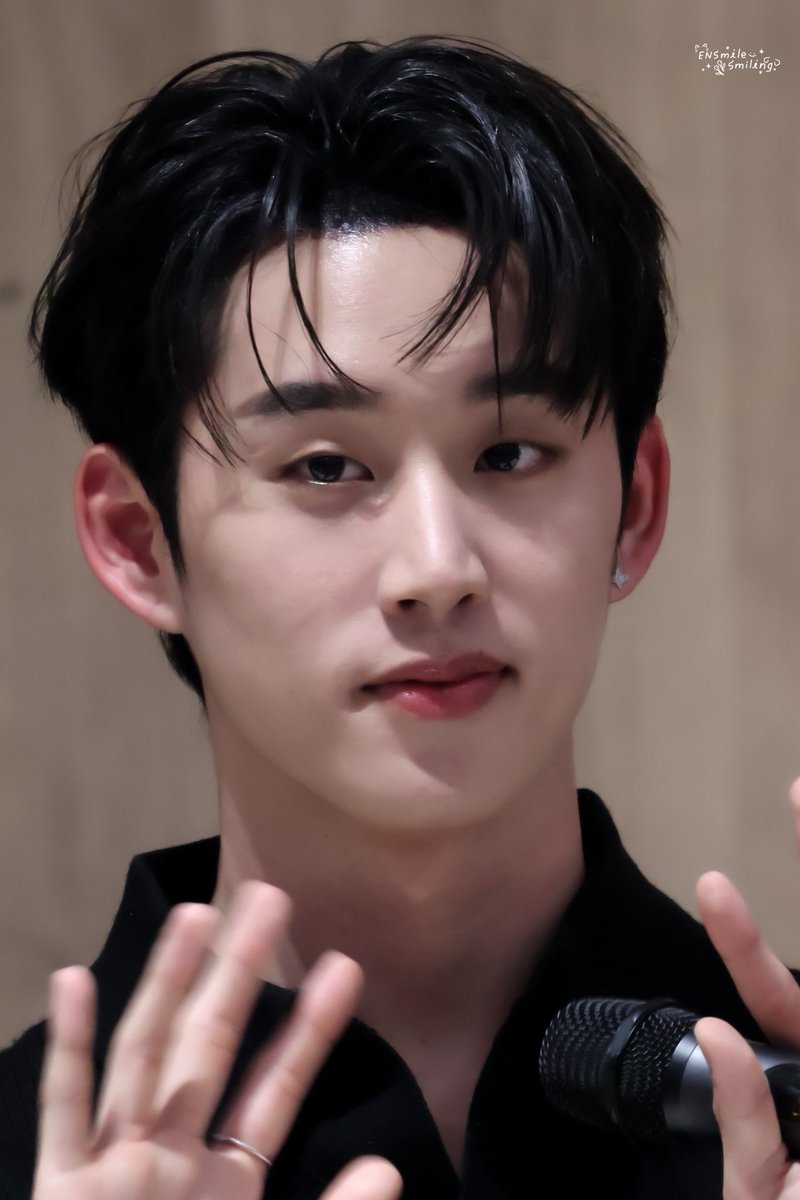 SmileSmiling ˚◡̈ tweet media