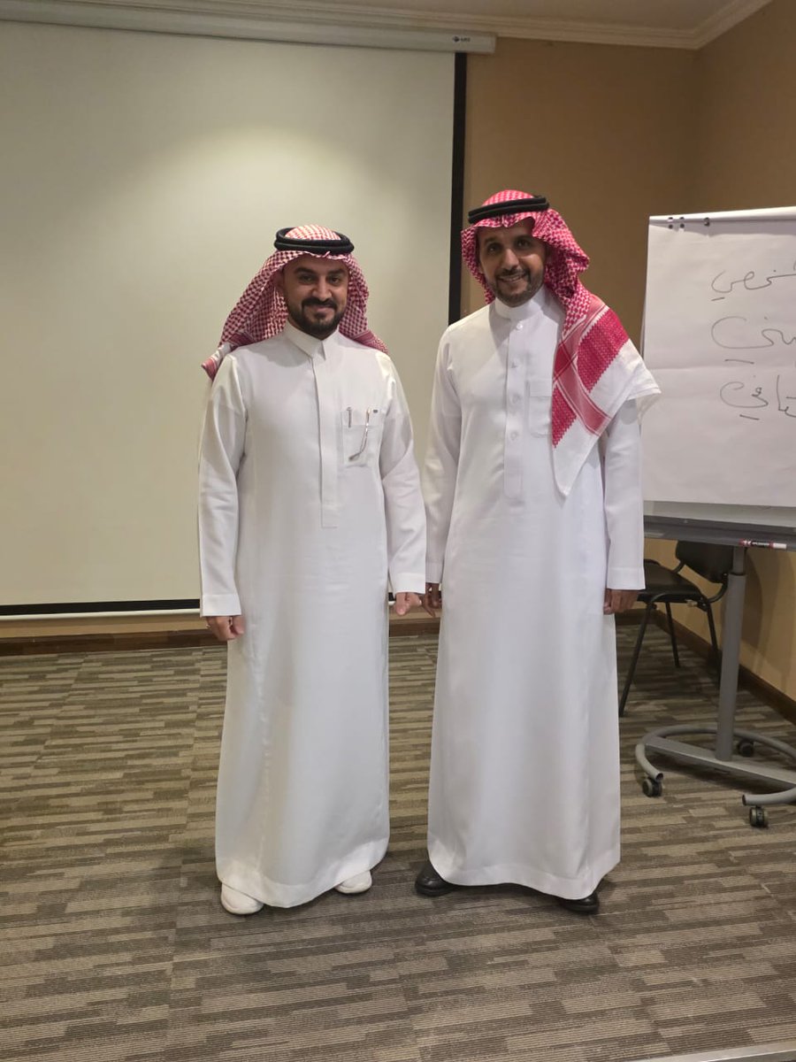 سعدت جدًا بالمشاركة في تدريب كوكبة من المنسوبين والقادة في <a href="/WCFKSA/">جمعية الوداد الخيرية لرعاية الأيتام</a>  حول الذكاء العاطفي في خدمة عملاء مسار الاحتضان.
وقد كانت تجربة رائعة لمست فيها رغبة المشاركين على تقديم تجربة راقية تتسم بالتعاطف والاحترام والاحترافية لكل المستفيدين من خدمات الجمعية.