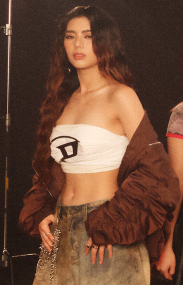 _aboutmikha's tweet image. BODY TEA &amp;amp; FACE CARD?! DAMN MIKHAELA JANNA 🫠