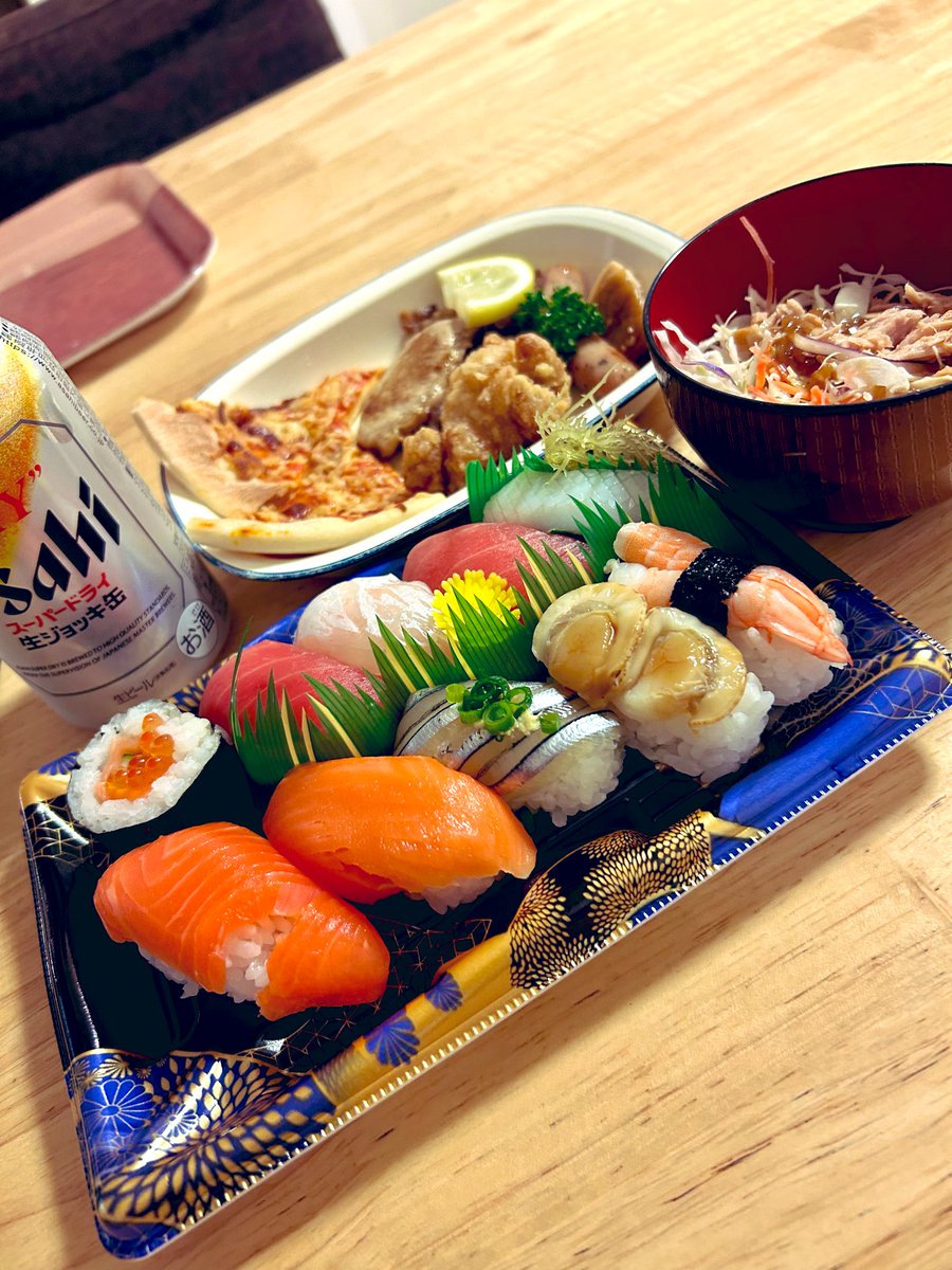 →92← tweet media