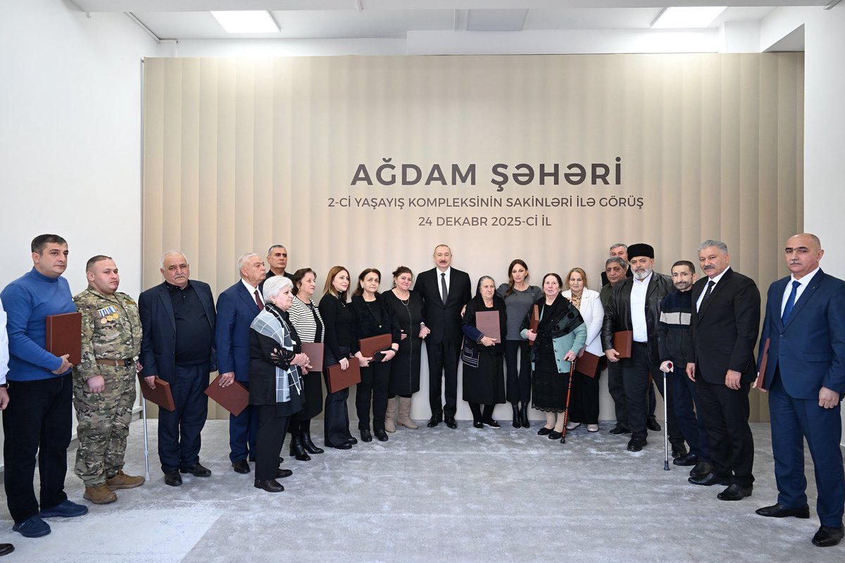 1VicePresident's tweet photo. ✔Azərbaycan Respublikasının Prezidenti İlham Əliyev və birinci xanım Mehriban Əliyeva dekabrın 24-də Ağdam şəhərində 2-ci yaşayış kompleksinin açılışında iştirak edib və buraya köçən sakinlərlə görüşüblər.
✔On December 24, President of the Republic of Azerbaijan Ilham Aliyev and First Lady Mehriban Aliyeva attended the opening of the second residential complex in the city of Aghdam and met with residents relocating there.
✔24 декабря Президент Азербайджанской Республики Ильхам Алиев и первая леди Мехрибан Алиева приняли участие в открытии 2-го жилого комплекса в городе Агдам и встретились с переселившимися сюда жителями.

#IlhamAliyev 
#MehribanAliyeva
