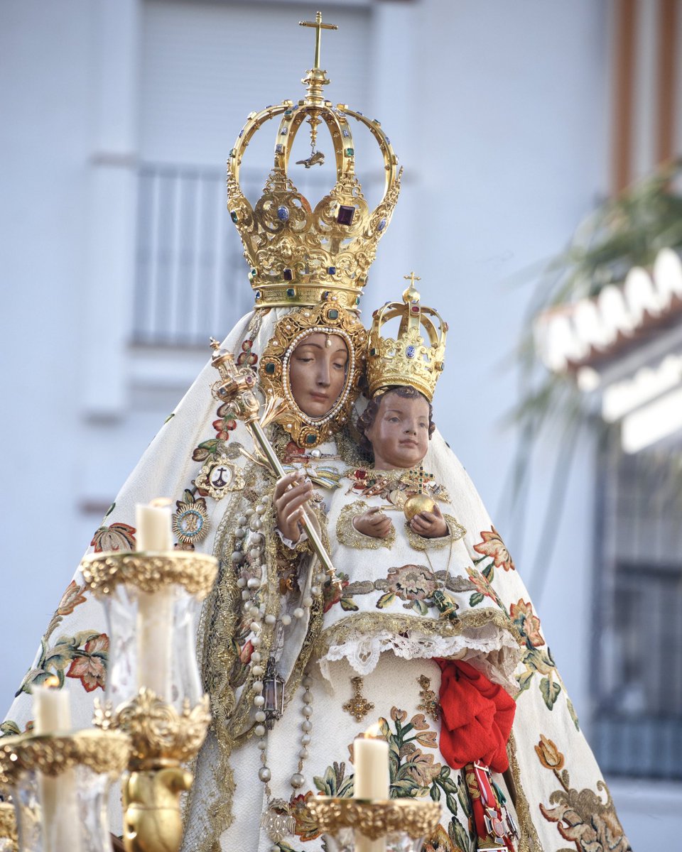 «En el corazón de María habita el amor más puro y eterno»

#PatronadeMotril