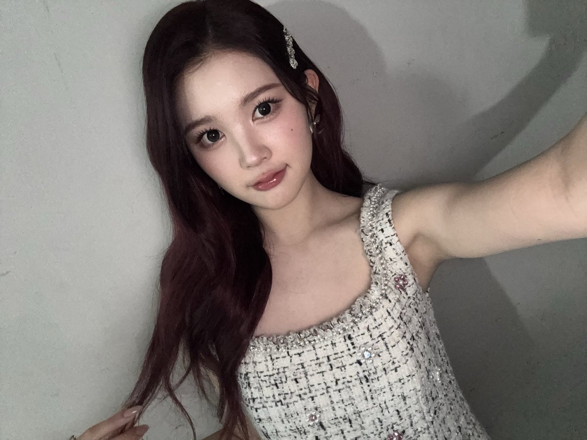 Nicoletta 刘. tweet media