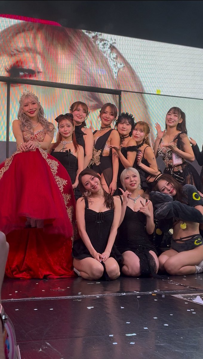 25.12.22
備忘録

ほんまに素敵な時間でした🦥

#63ANGEL 
#バーレスク東京
<a href="/AMINA_burlesque/">𝓐𝓜𝓘𝓝𝓐🪽🦋</a>