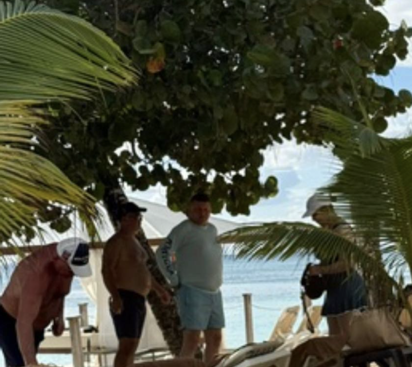 Karmabash's tweet photo. Zelensky’s supposed main challenger and the darling of MI6, Zaluzhnyi, is spotted vacationing in Dominica.
#UkraineMess https://t.co/WPYFNAgYLM