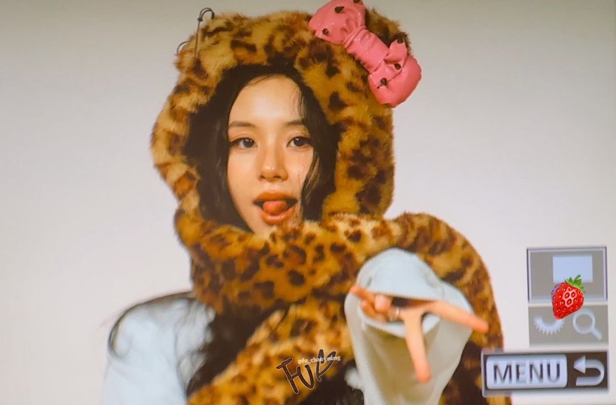 chaeyoung pics (@chaeoldpics) on X