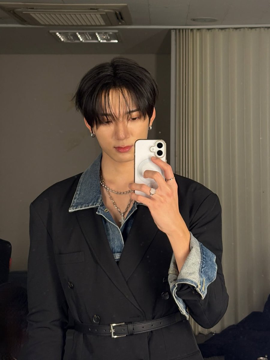 Dane tweet media