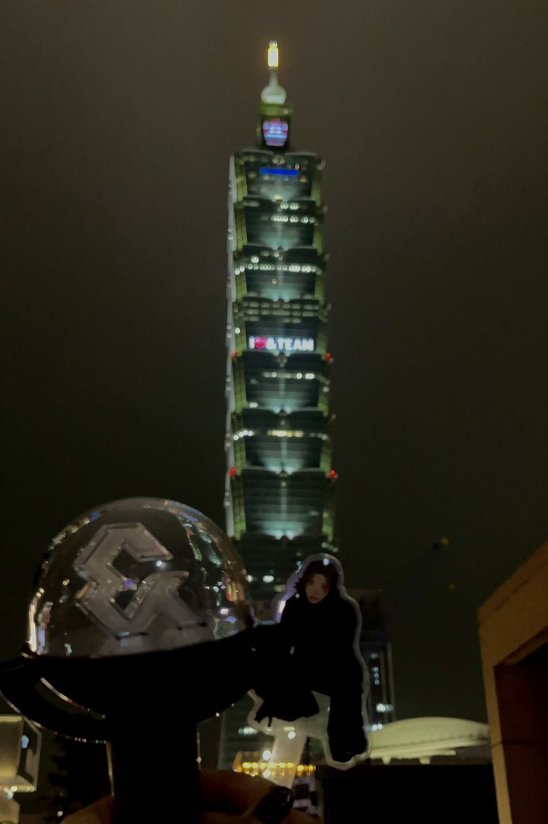 yoyu_ani's tweet photo. @LightUpandTEAM  好漂亮！
#andteam #taipei101 #앤팀 https://t.co/SJFycWCzUh