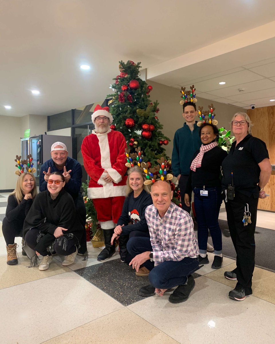 Happy Holidays – from the RA family to yours! 😊❄️

December 24 - 7am-2pm
December 25 - CLOSED
December 26 - 8am-4pm
December 31 - 7am-2pm
January 1 - CLOSED

The RA Table Tennis Centre will be offline from December 24-30.

The Fieldhouse will reopen January 5.