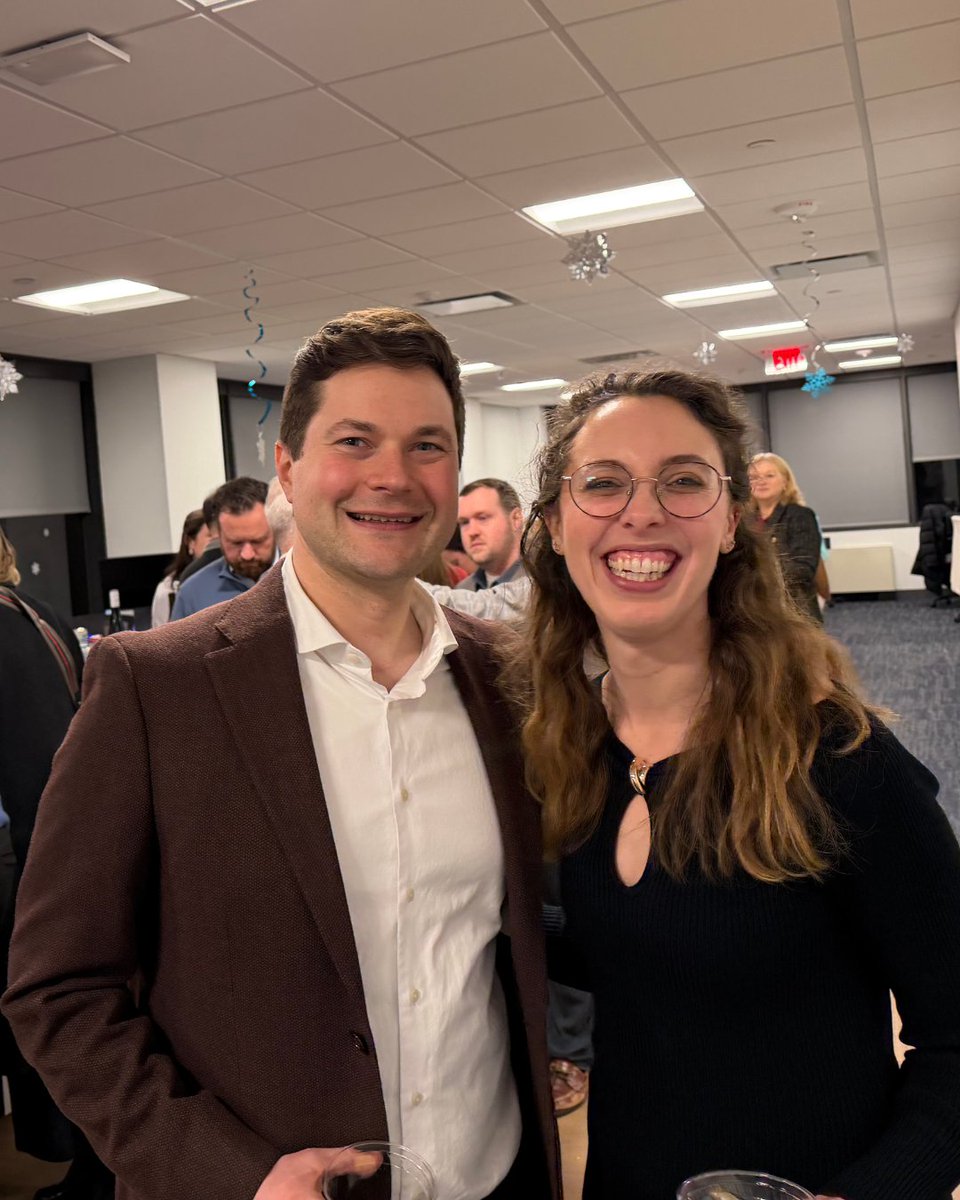 Issues Management Group tweet media