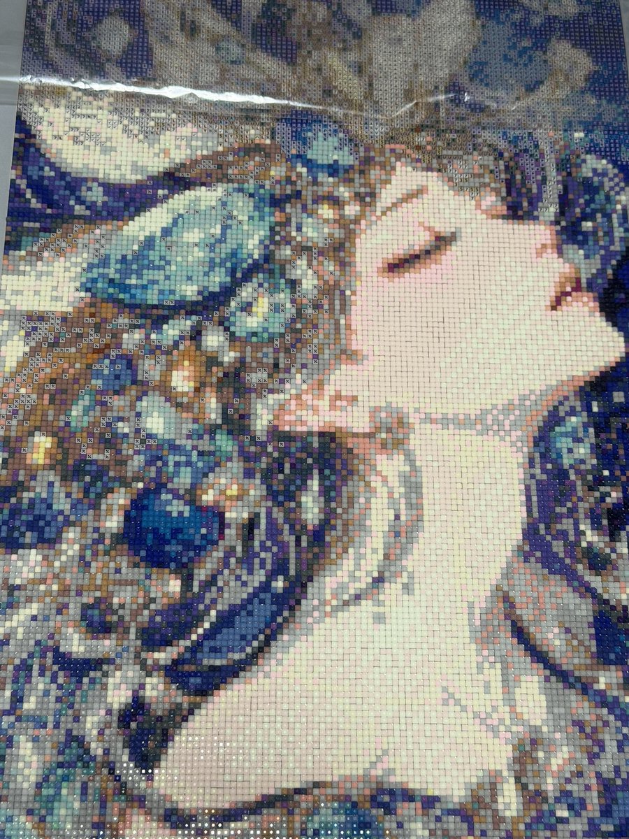 宝石 絵画 タイ 819番と白系ビーズ 苦手かも知れない💦 マルチプレイサー使ってないの