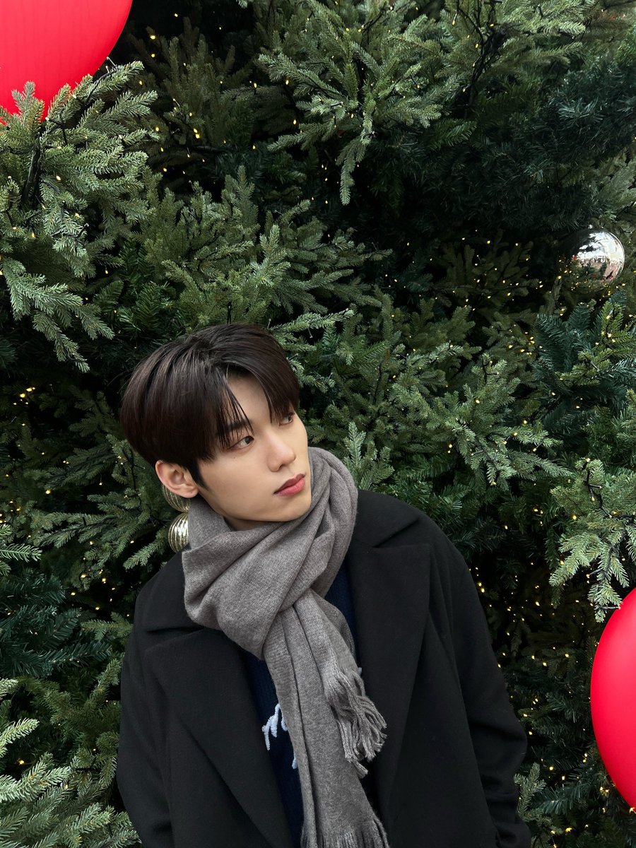 evnne_hanbin's tweet image. [📷] 251224 JEONGHYEON #이정현 🫧