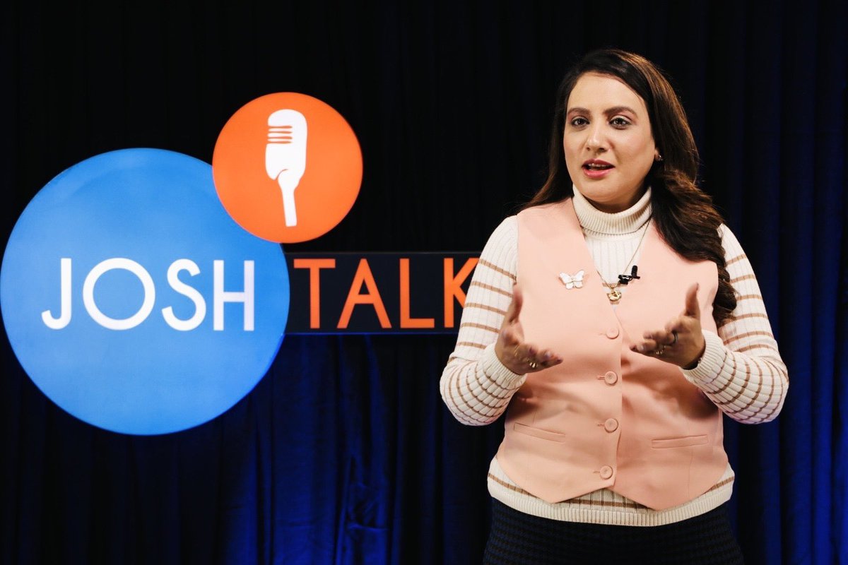 sonalgoelias's tweet photo. From the early days of the Civil Services to 17 years of learning, leading, falling, and rising stronger ;
a journey shaped by purpose, persistence, and perspective 🇮🇳
Honoured to share my story on #JoshTalks English, reflecting on what 17 years in the IAS taught me about success, failure, and fulfilment. 🌱✨
Full episode releasing soon! 🎥
#JoshTalks #CivilServicesJourney #LeadershipHabits #PublicService #GrowthMindset
#LifeInsights