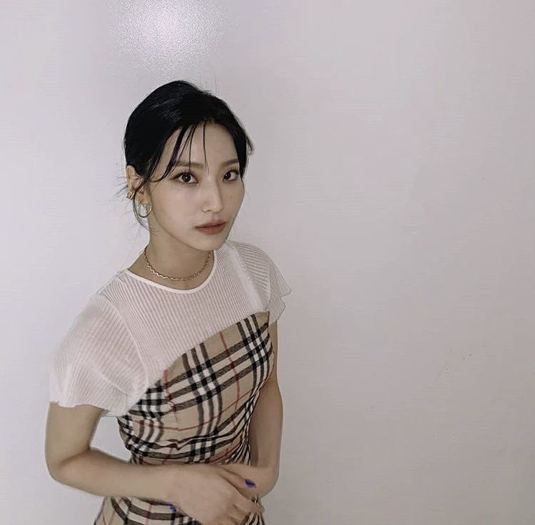 INSEQUENCES's tweet image. ️ ️ ️
Ratna dan Maurel sudah hadir.
 ️ ️ ️