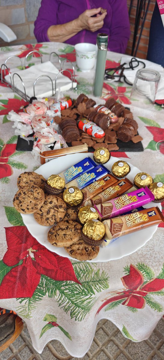 Calentando para esta noche 😸