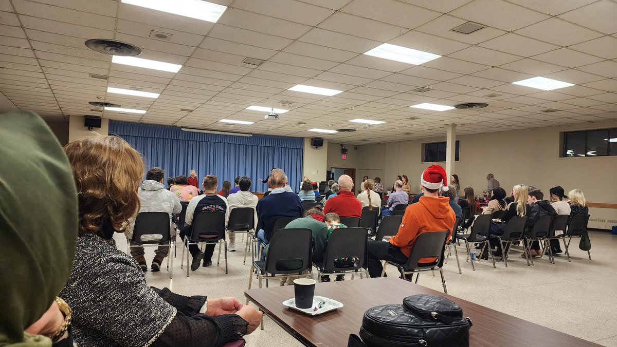 grfsociety's tweet image. Grassroots Christmas Meetup 💛

We were very happy to attend the Grassroots Christmas Meetup last Friday evening, kindly hosted by our Ukrainian friends.

#GrandRiverFriendshipSociety #GRFS #GrassrootsResponse #ChristmasMeetup #UkrainianCommunity #CommunityConnection #Belonging