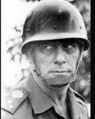“A democracia, quando desorganiza a nação e enfraquece o Estado, deixa de servir ao interesse nacional.”

~ General Newton Cruz