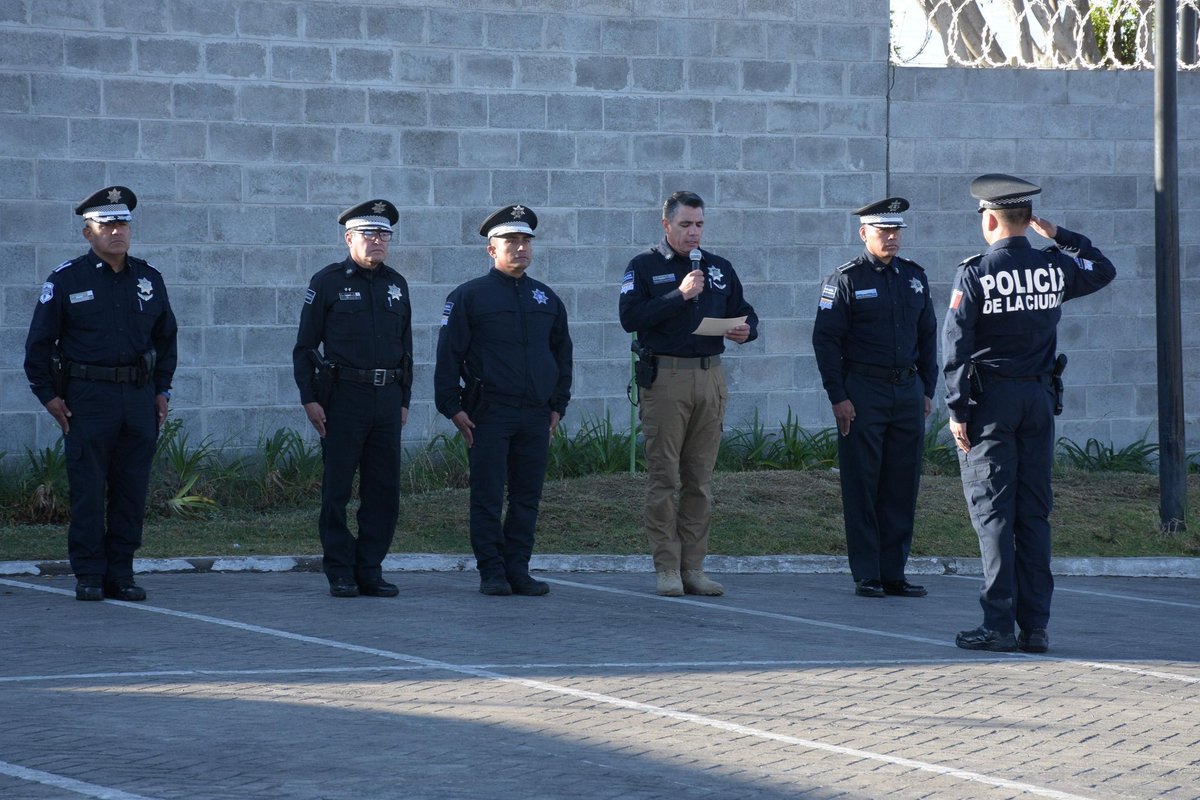 vmpuebla's tweet image. Ciudad| #Supervisa secretario de seguridad ciudadana, la #comisaría sur y la central de despliegue policial (#CEDEPO)

@SSC_Pue
@pepechedrauimx

#VisiónMetrópoli 

Visítanos 
visionmetropoli.com 

visionmetropoli.com/supervisa-secr…