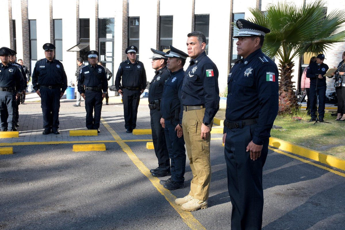 vmpuebla's tweet image. Ciudad| #Supervisa secretario de seguridad ciudadana, la #comisaría sur y la central de despliegue policial (#CEDEPO)

@SSC_Pue
@pepechedrauimx

#VisiónMetrópoli 

Visítanos 
visionmetropoli.com 

visionmetropoli.com/supervisa-secr…