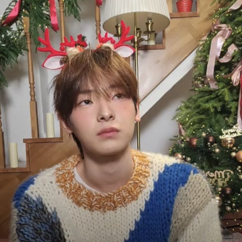 itsinging's tweet photo. 🎄✨ https://t.co/vwX3HjZR9j